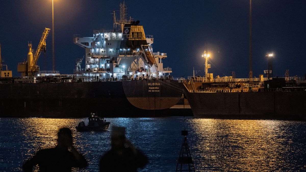 Ceny ropy prudce klesly